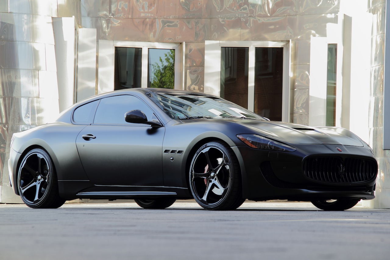 Anderson vytvořil temné Maserati Granturismo S 4