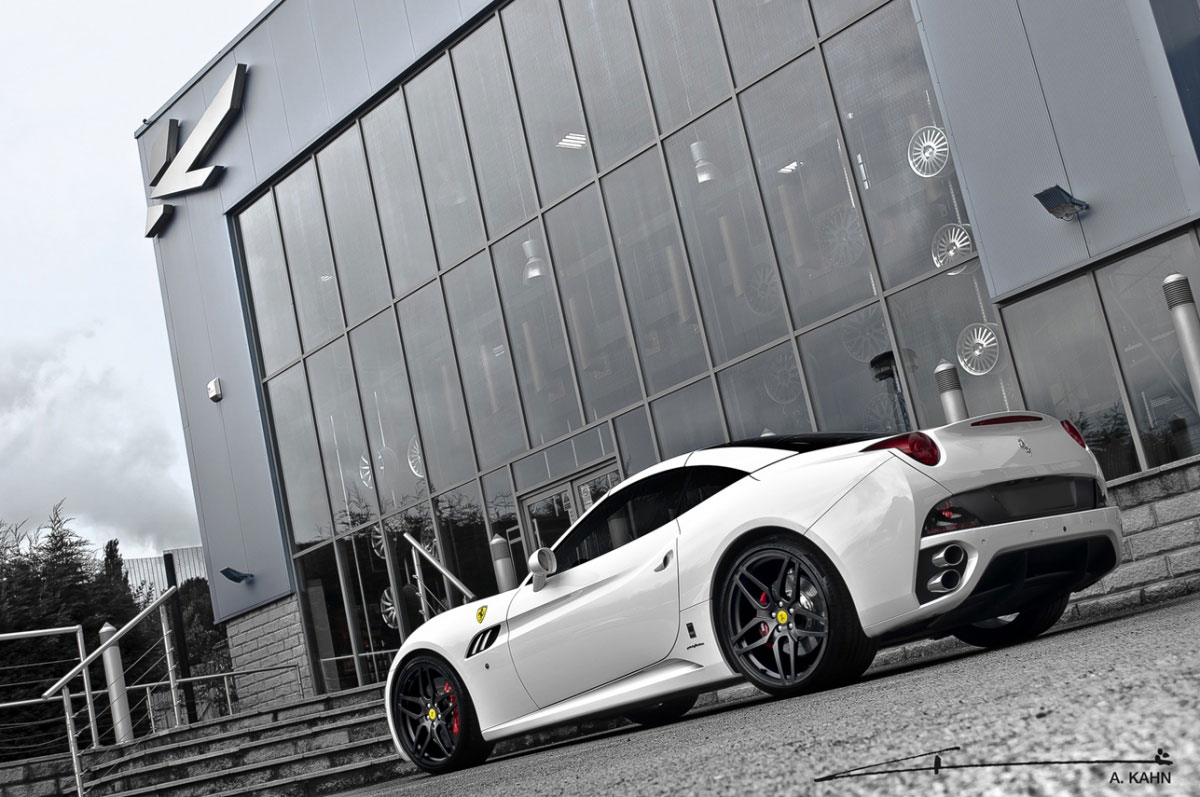 Project Kahn zveřejnil úpravy pro Ferrari California 4
