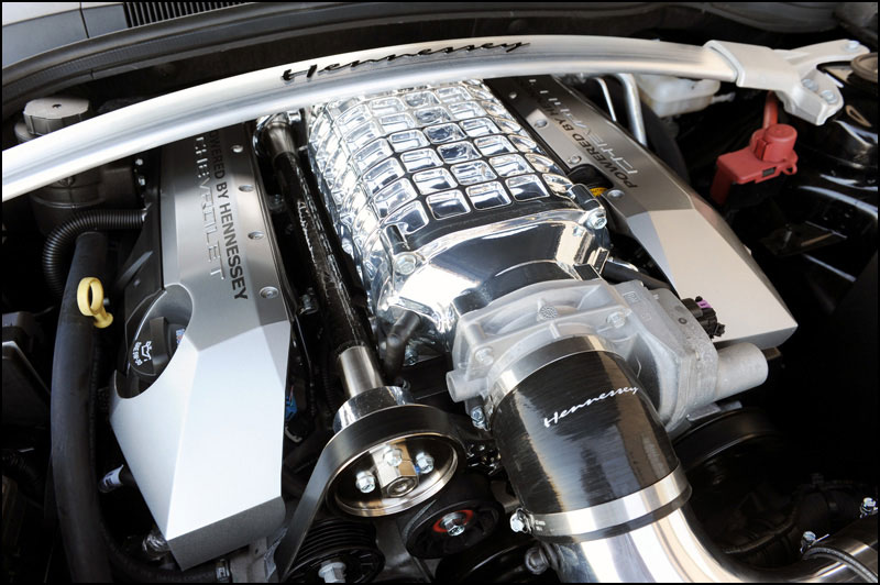 Hennessey představilo výroční HPE650 Supercharged Camaro 9