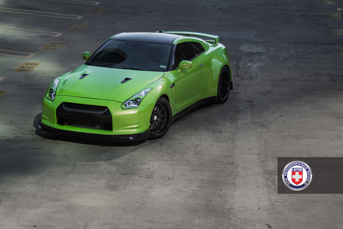Nissan GT-R jako Green Hulk 10