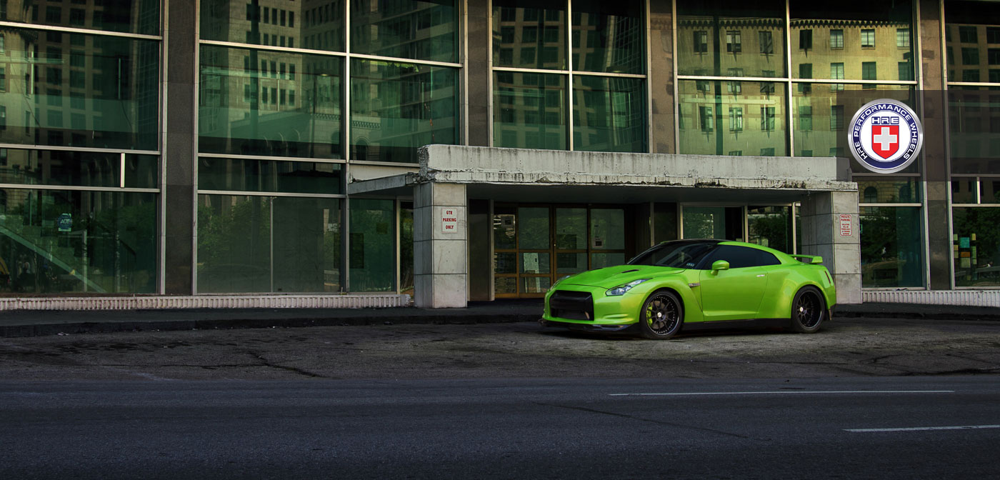 Nissan GT-R jako Green Hulk 4