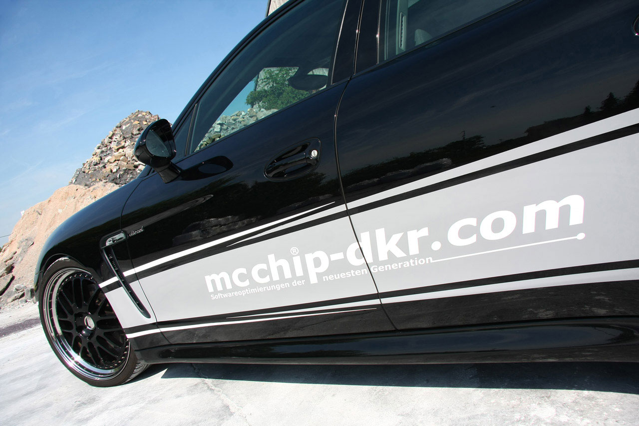 Mcchip-Dkr vylepšil naftové Porsche Panamera 6