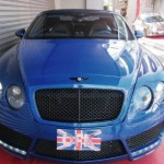 Velmi povedeně upravený Bentley Continental GT Convertible