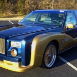 Replika Rolls-Royce Phantom postavená na Lincolnu Town Car 