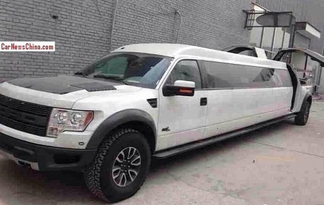 ford-f-150-raptor-becomes-stretched-limo-in-china-medium_1