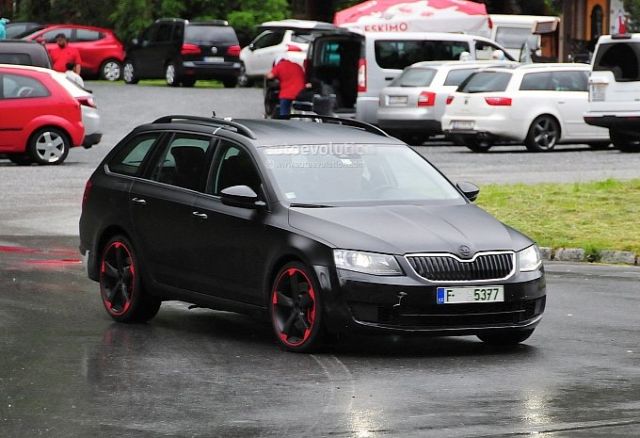 hardcore-skoda-octavia-vrs-with-280-hp-spied-for-the-first-time-photo-gallery-medium_1