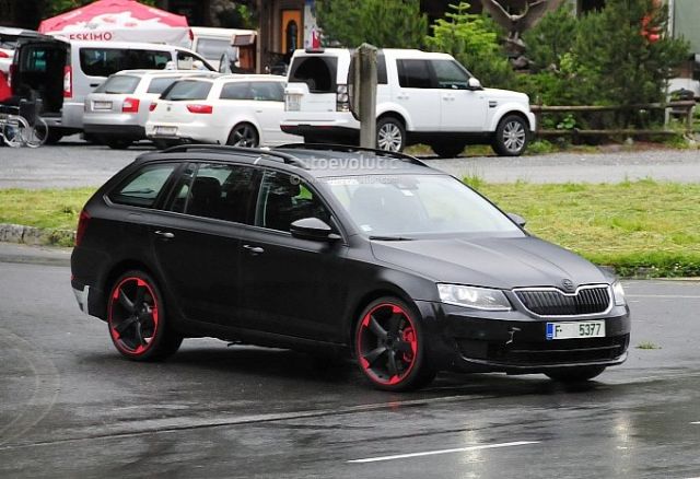 hardcore-skoda-octavia-vrs-with-280-hp-spied-for-the-first-time-photo-gallery-medium_2