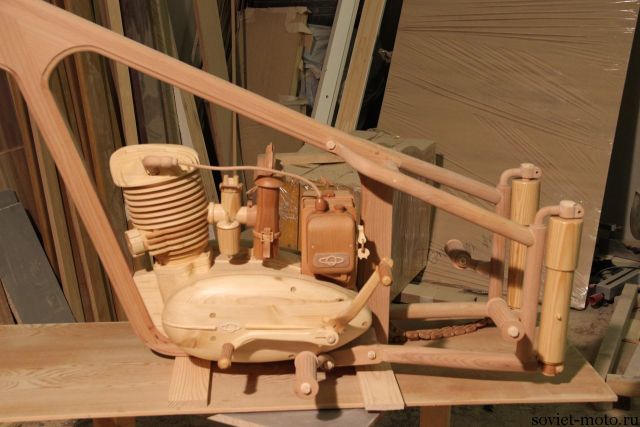 11-scale-all-wooden-izh-49-will-blow-your-mind-photo-gallery_3
