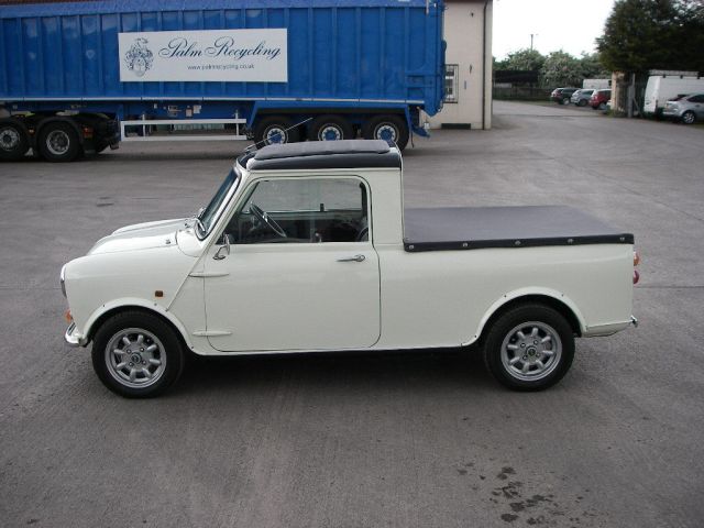 1977-mini-pickup-up-for-sale-costs-18936-photo-gallery_2