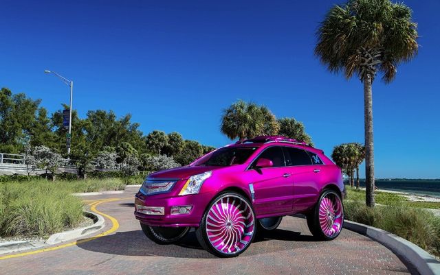 this-srx-is-rivaling-for-the-ugliest-cadillac-in-us-photo-gallery_1